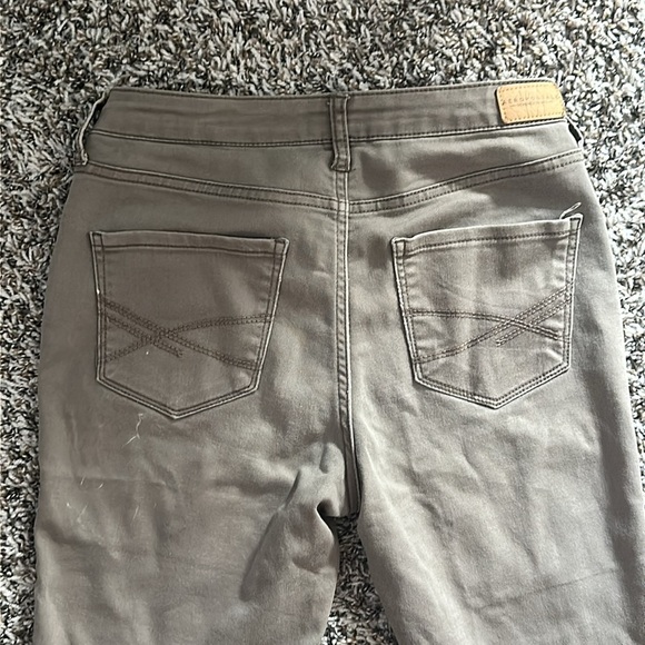 Aeropostale Jeans for Women - Picture 5 of 5